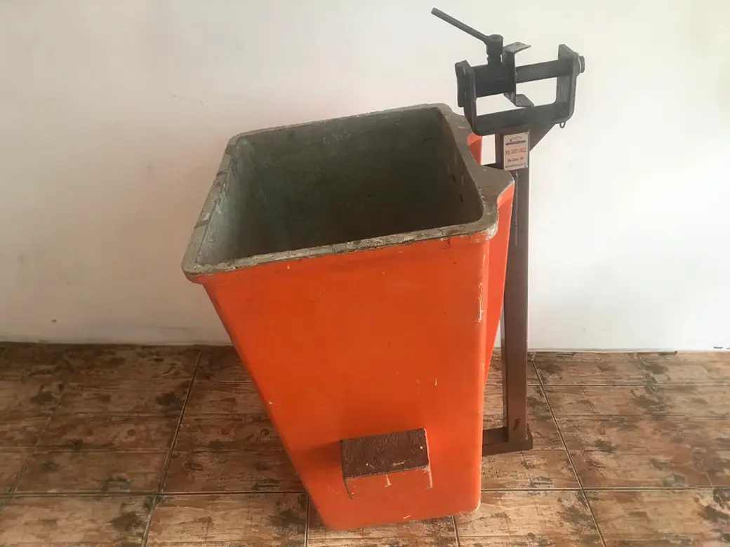 Cesto aéreo simples na Alocon Locação em Guaxupé, SP